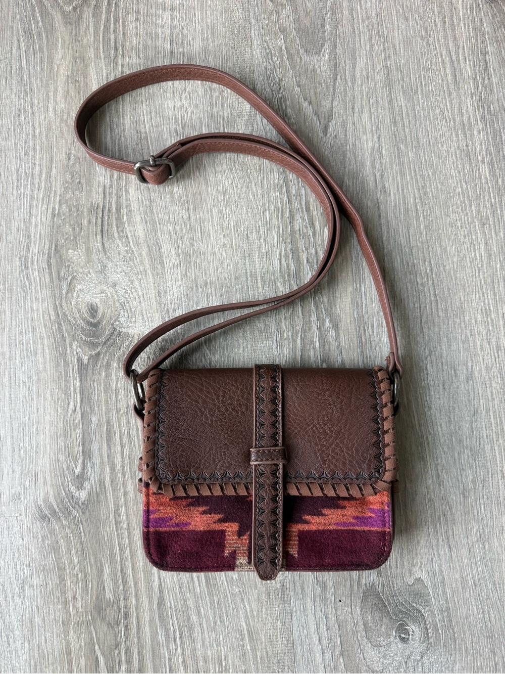 Justin Leather Crossbody Bag Aztec Southwestern Pattern Fabric Purple Orange